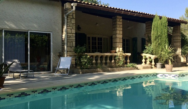 Villa near the Gorges Roach