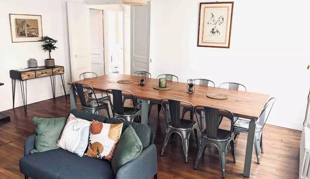 Villa Nearby Paris - 17 Guests - Garden - Parking - Metro