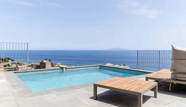 Villa NEPITA, swimming pool, sea view for 8 people, 4 bedrooms, ERBALUNGA, 20222