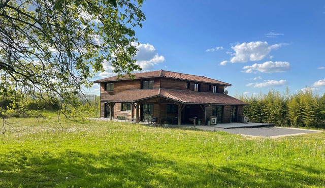 Villa Nerbis is located in the small town of Nerbis in the department of Landes