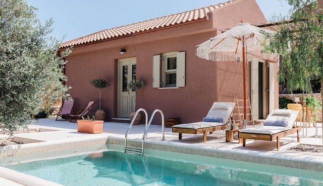 Villa Nerithra, Private Pool and Garden, Furnished Terrace, Vathy, Ithaca