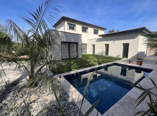 Villa neuve - 210 m2 entre vignes et mer