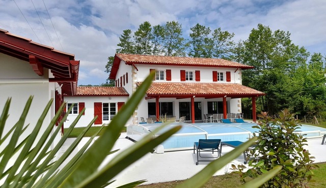 Villa Neuve 5 au Pied du Bourg, Toutes Activités Mer/sport/tourisme à Proximité