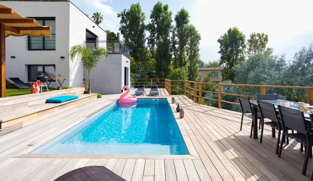 Villa Neuve Moderne 6p Super-cannes/piscine, Parking, Clim - 5 min Centre Cannes