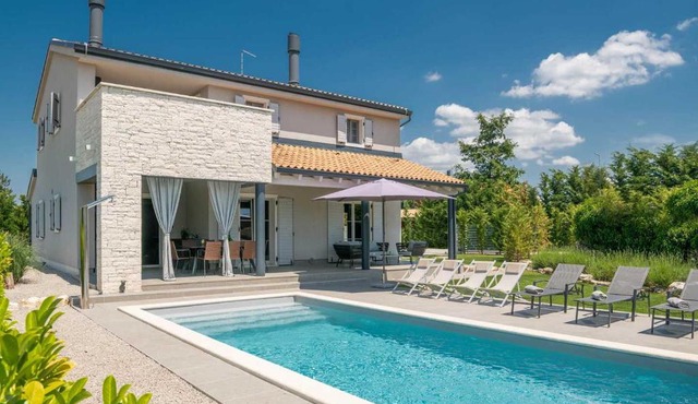 Villa Nevia Sivati