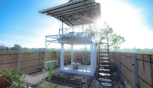 Villa New D'Bamboo by Plesirhatiyogja