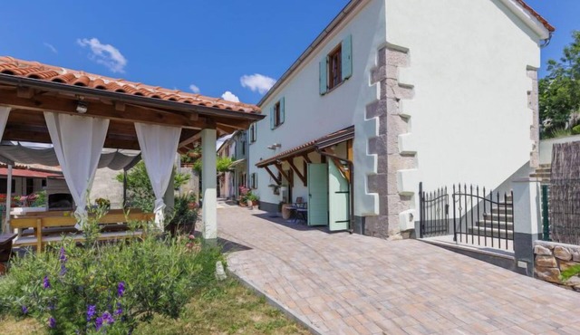 Villa Nicolara by Interhome