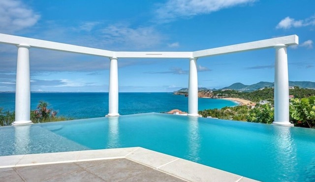Villa Nid D'Amour -10% HOLIDAY INCENTIVE | Ocean View - Located in Magnificent Terres Basses with Private Pool