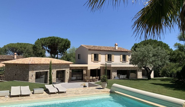 Villa North South Air-conditioned Wifi Heated Pool