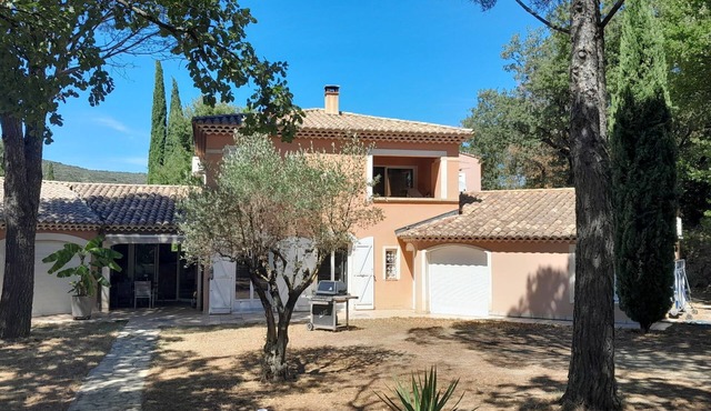 Villa Oasoria: Swimming pool, jacuzzi and sauna