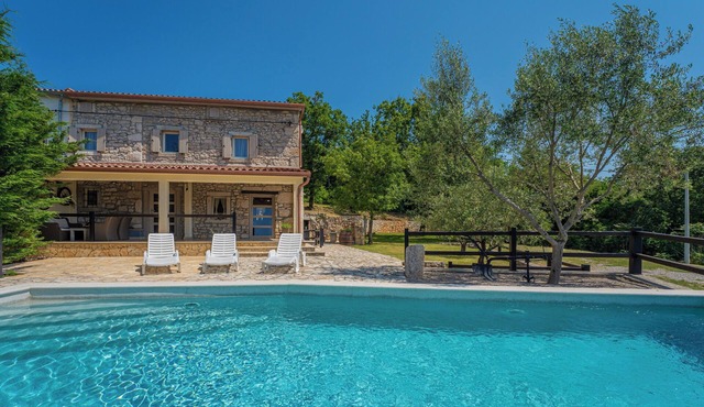 Villa Octingenti in Marceljani - Haus für 4-6 Personen