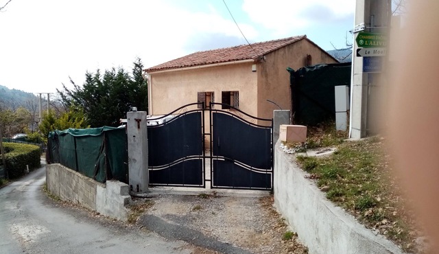 Villa of 70 m2 with terrace and garden 30 km from the port of Nice. hiking trail