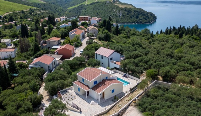 Villa Olea by Villas Guide