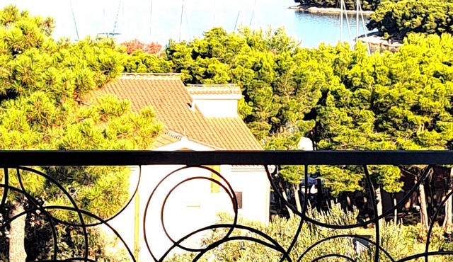 Villa Oleandra Apartments Drage-luxury apartment with panoramic view
