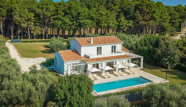 Villa Oliveti by Villas Guide