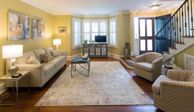 Villa on Broughton Main by Lucky Savannah