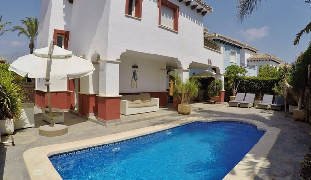 Villa on Mar Menor Golf Resort, Murcia. High quality 3-bed villa with pool.