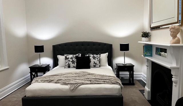 Villa on Melbourne St