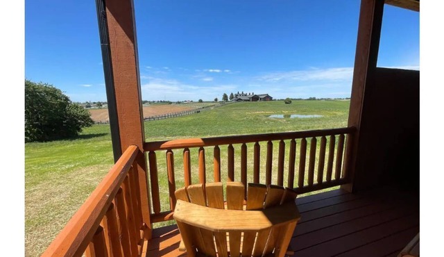 Villa On the Bourbon Trail with HOT TUB-1