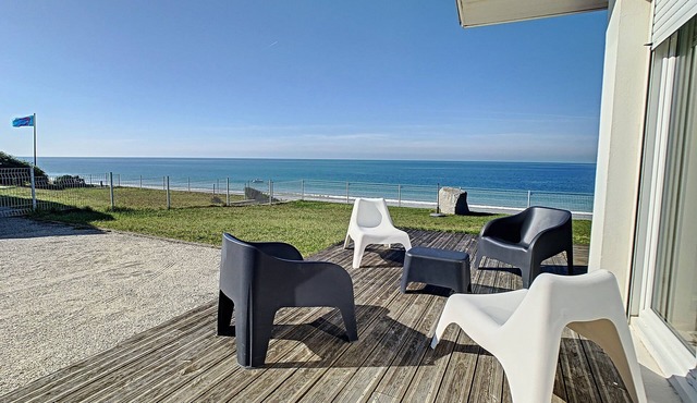 VILLA on the FRONT of the SEA, view of the Chausey islands near GRANVILLE .