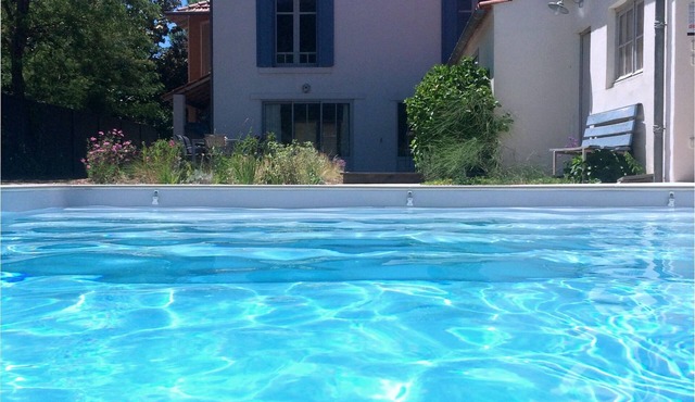 Villa on the island of Oleron, near the beach, sleeps 8, 4 bedrooms