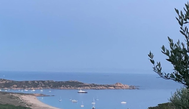 VILLA ON THE MURTOLI GULF 700 m from the beach 6 to 8 persons