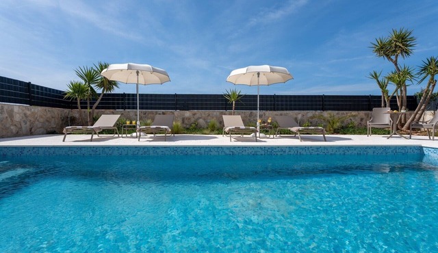 Villa Ora with Heated pool, Whirlpool, 4 bedrooms