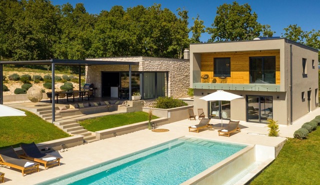 Villa OX by Villas Guide