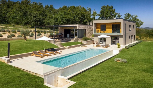 Villa Ox with private pool