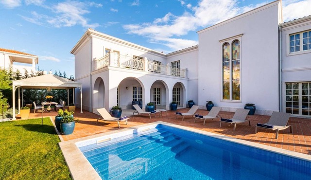 Villa Palazzo di Zara with Pool
