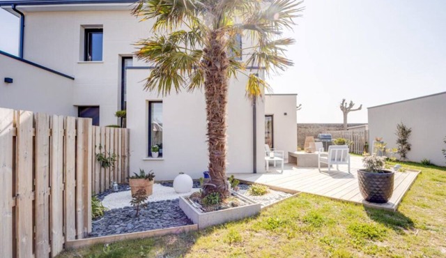 Villa Palezo - Belle Maison Contemporaine à Deux pas de la Plage