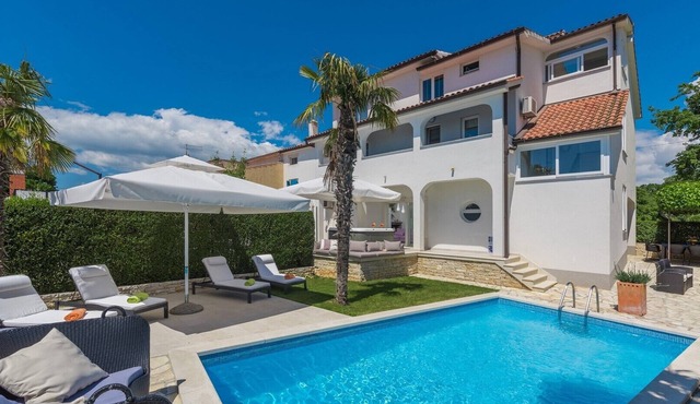Villa Palma Selina in Sveti Lovrec