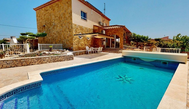 VILLA PALMERA