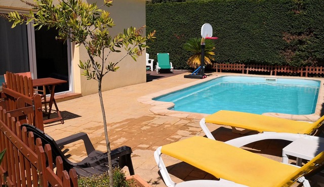 Villa Pals Carles House rental in Pals with private secured pool and free wifi