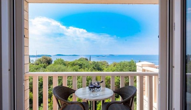 Villa Panorama Dubrovnik - Superior One Bedroom Apartment with Terrace and Sea View