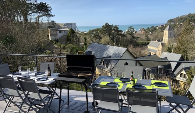 Villa Panorama, sea view and cliffs of Etretat