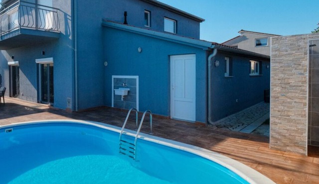 Villa Papillon – lovingly furnished & superbly equipped vacation oasis with pool