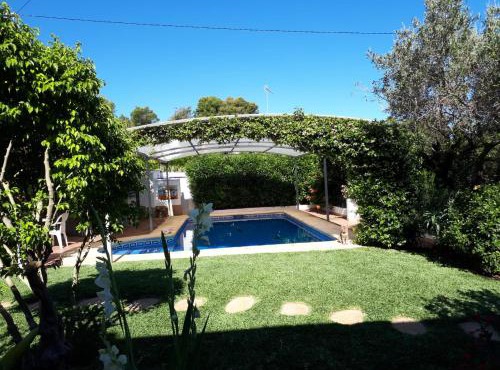 Villa Paradise Private pool and garden in a natural park for 9