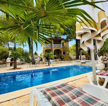 Villa Paradisio Ruheoase - Pool - Klima - Küche - Parken