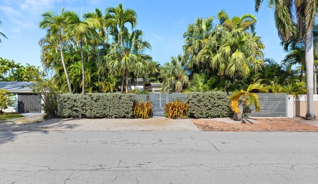 Villa Paradiso: A unique mid-town paradise