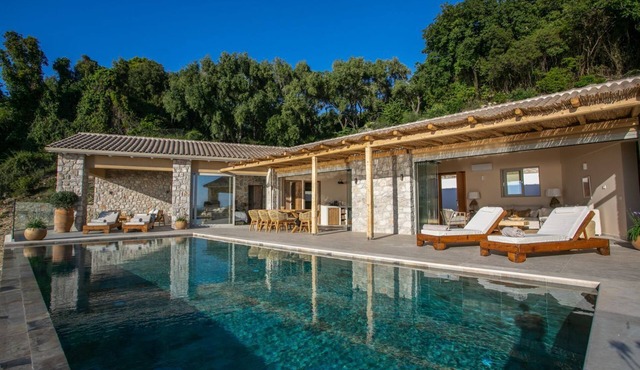 Villa Parga - Four Bedroom Villa, Sleeps 8