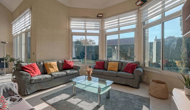 VILLA PARIS GARDEN NEXT TO DISNEY