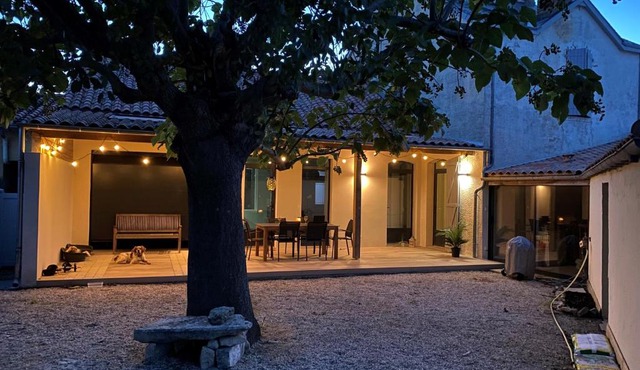 Villa Paulownia - à 1,2km des plages - tout confort au coeur du bourg