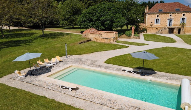 Villa Pech'mej with pool in the heart of the Périgord Noir