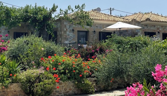 Villa Pefnos Anezoula - A tranquil paradise