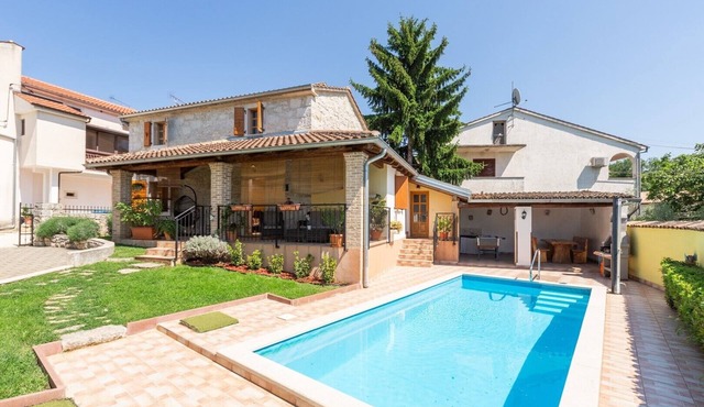 Villa Pelizzar private Pool near Vrsar