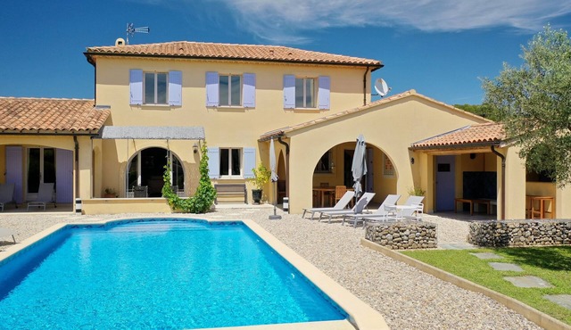 VILLA PENARD VAISON LA ROMAINE