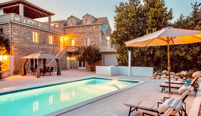 Villa Pendo 1450- Full private luxury property