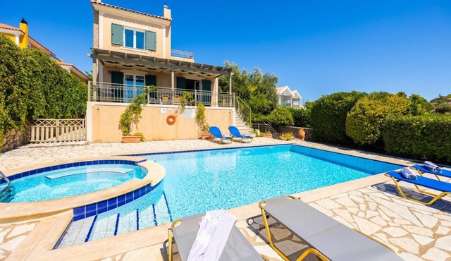 Villa Penelope Sea View