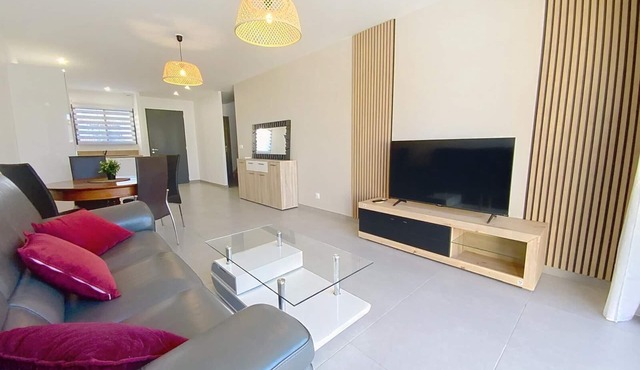 Villa perfect for family holidays with swimming pool and 15 min from Cap d'Agde